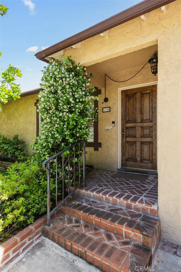 38 W Pamela Arcadia, CA 91007