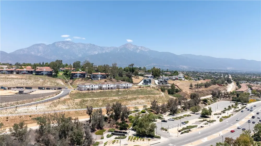 8215 Burgess Place Rancho Cucamonga, CA 91730