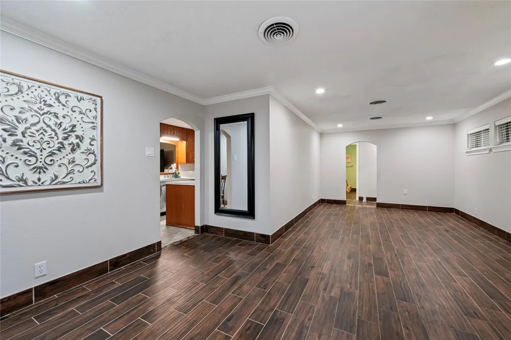1803 Edgehill Road Pasadena, TX 77502