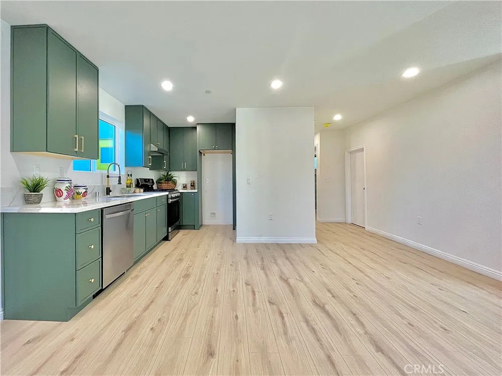 938 E Sandra Avenue Arcadia, CA 91006