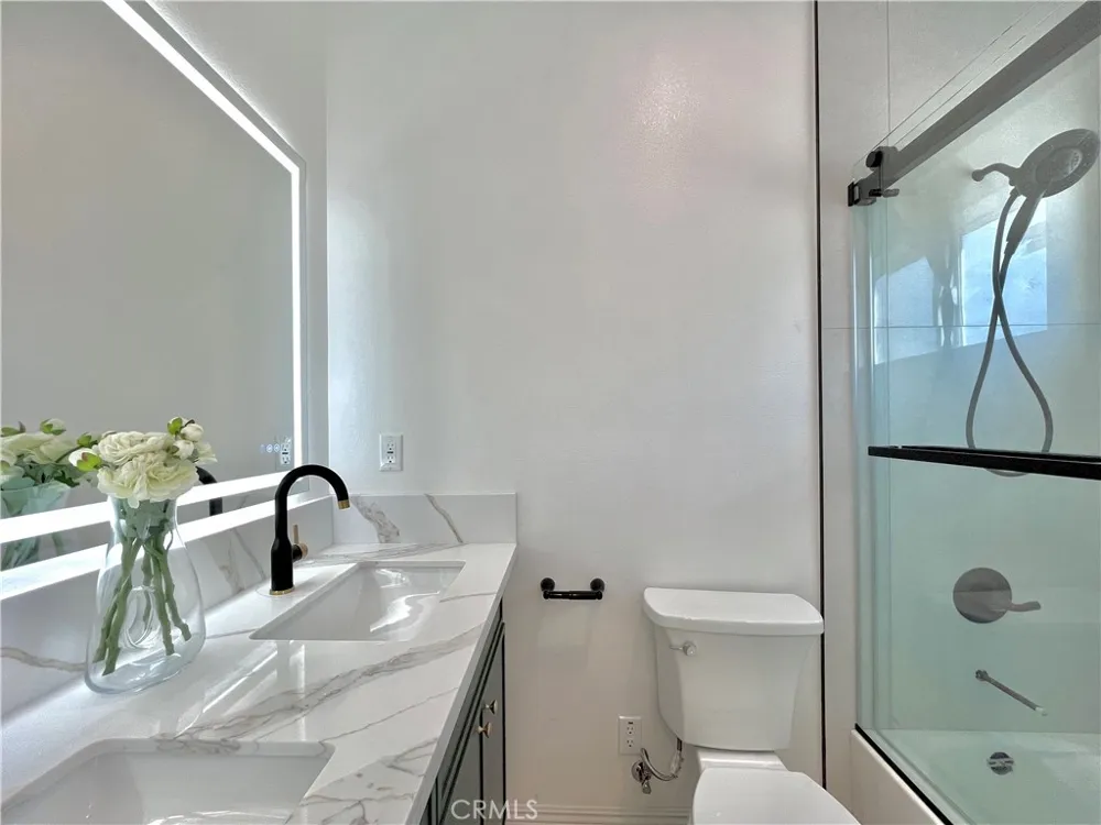 938 E Sandra Avenue Arcadia, CA 91006