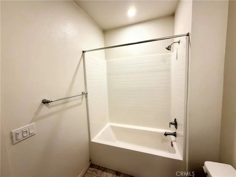 715 Winchester Drive Oxnard, CA 93036