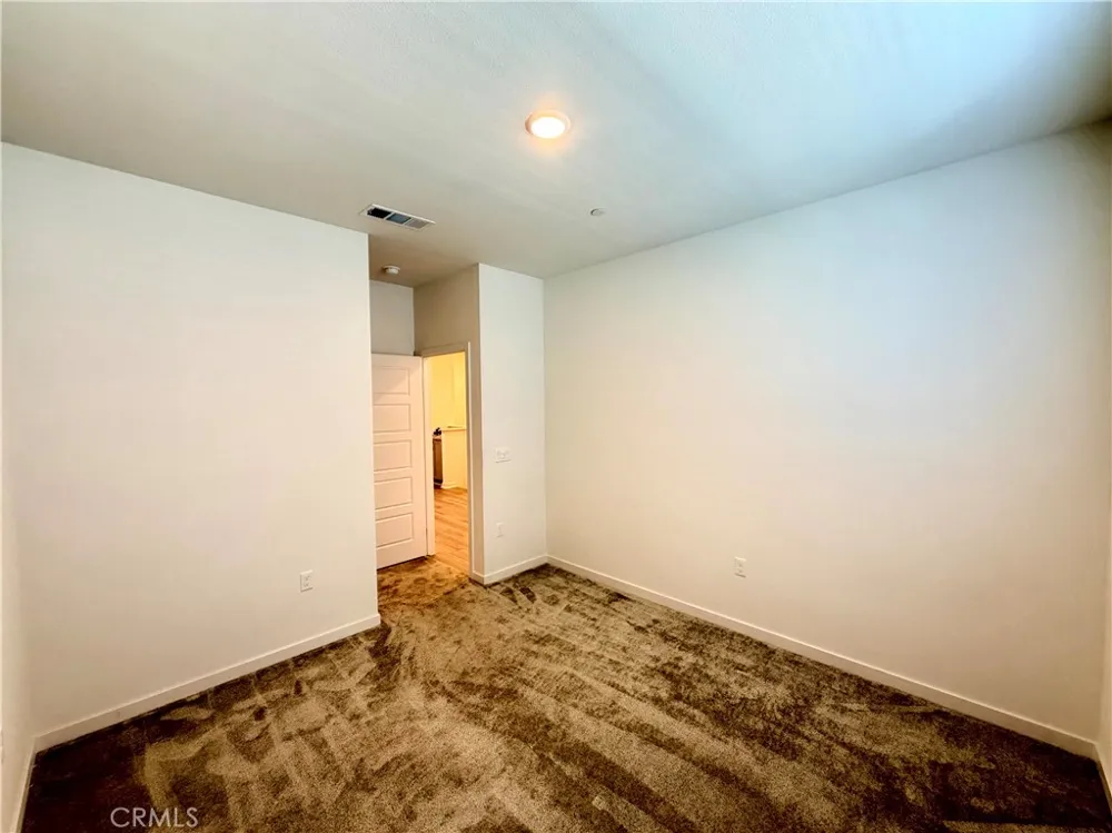 715 Winchester Drive Oxnard, CA 93036