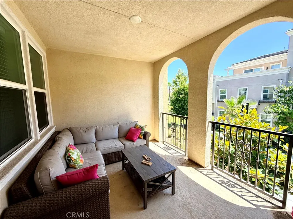 715 Winchester Drive Oxnard, CA 93036
