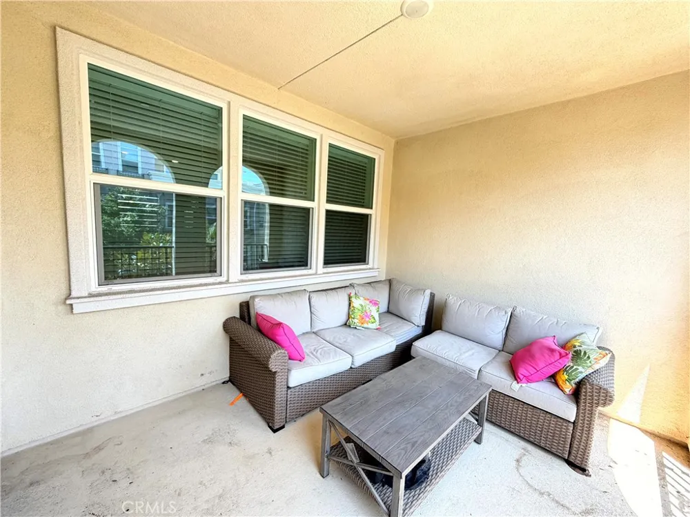 715 Winchester Drive Oxnard, CA 93036