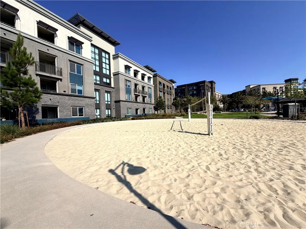 715 Winchester Drive Oxnard, CA 93036