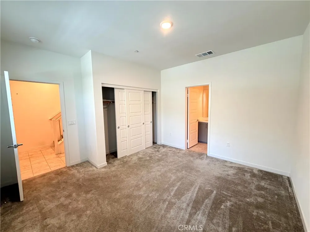 715 Winchester Drive Oxnard, CA 93036