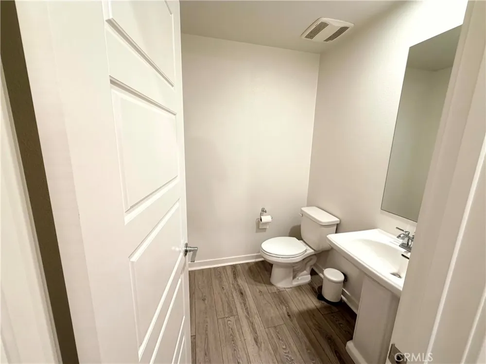 715 Winchester Drive Oxnard, CA 93036