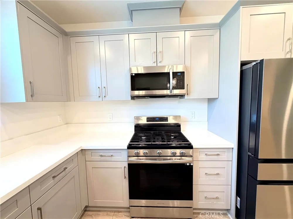 715 Winchester Drive Oxnard, CA 93036