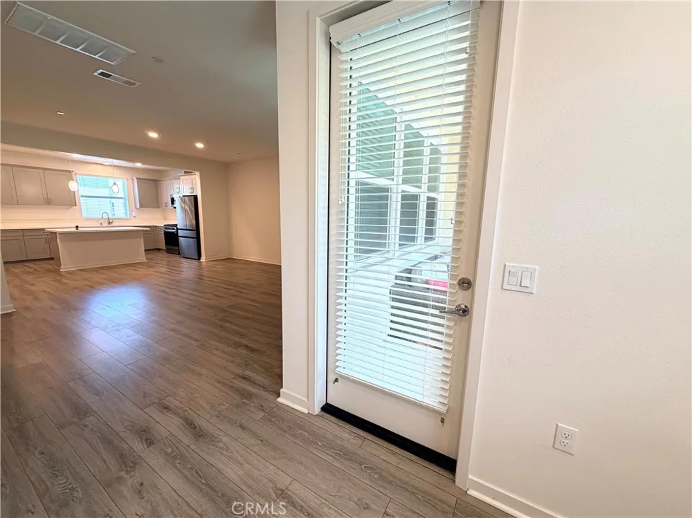 715 Winchester Drive Oxnard, CA 93036