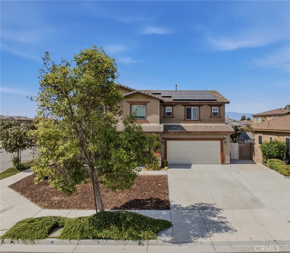 13998 Agate Court Eastvale, CA 92880