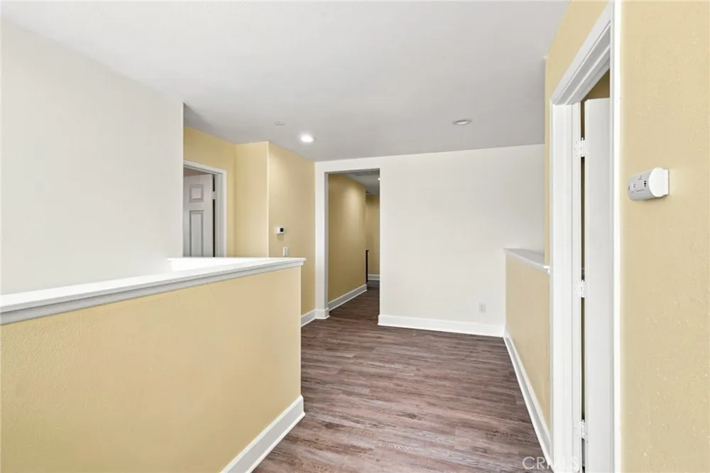 13998 Agate Court Eastvale, CA 92880