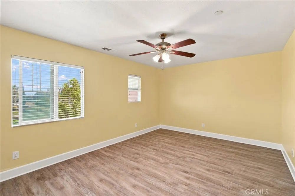 13998 Agate Court Eastvale, CA 92880