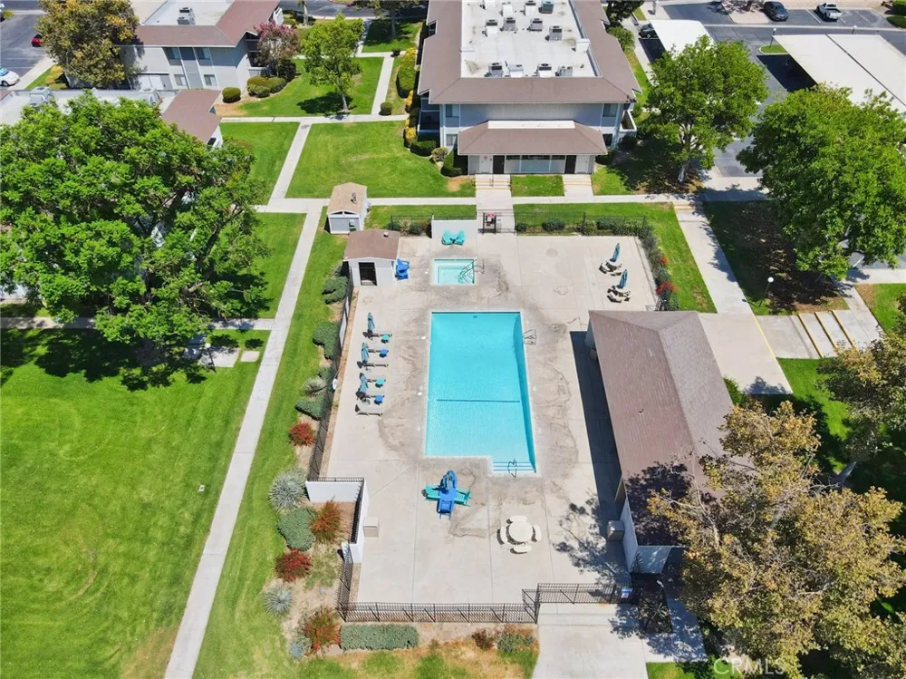 26200 Redlands #5 Redlands, CA 92373