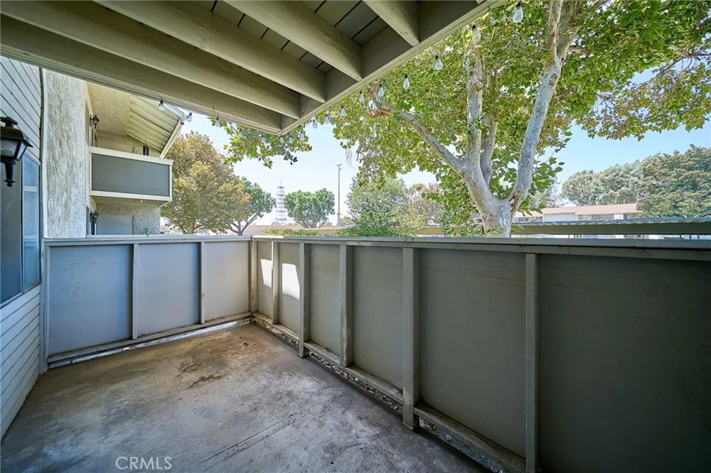 26200 Redlands #5 Redlands, CA 92373