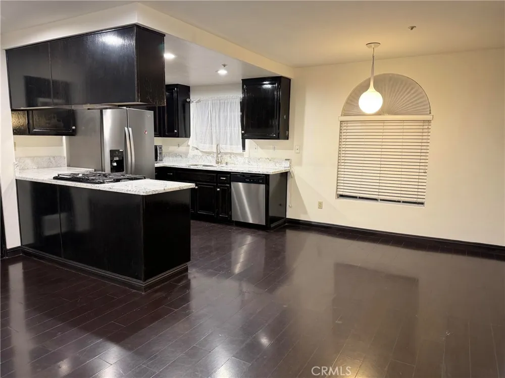 329 Genoa Street #D Monrovia, CA 91016