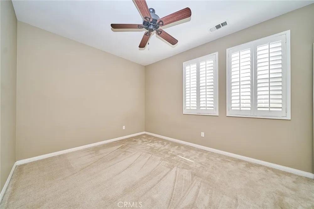 1324 Macneil Drive Azusa, CA 91702