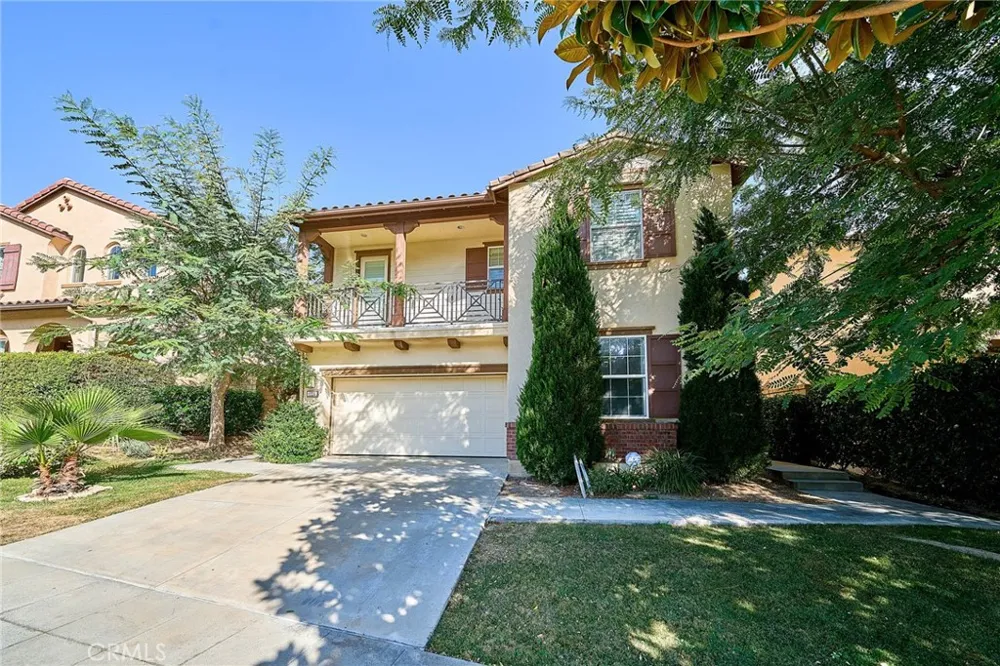 1324 Macneil Drive Azusa, CA 91702
