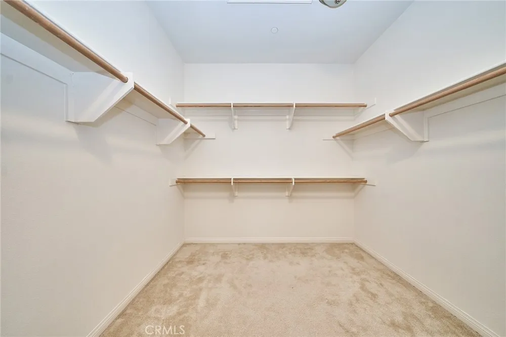 1324 Macneil Drive Azusa, CA 91702