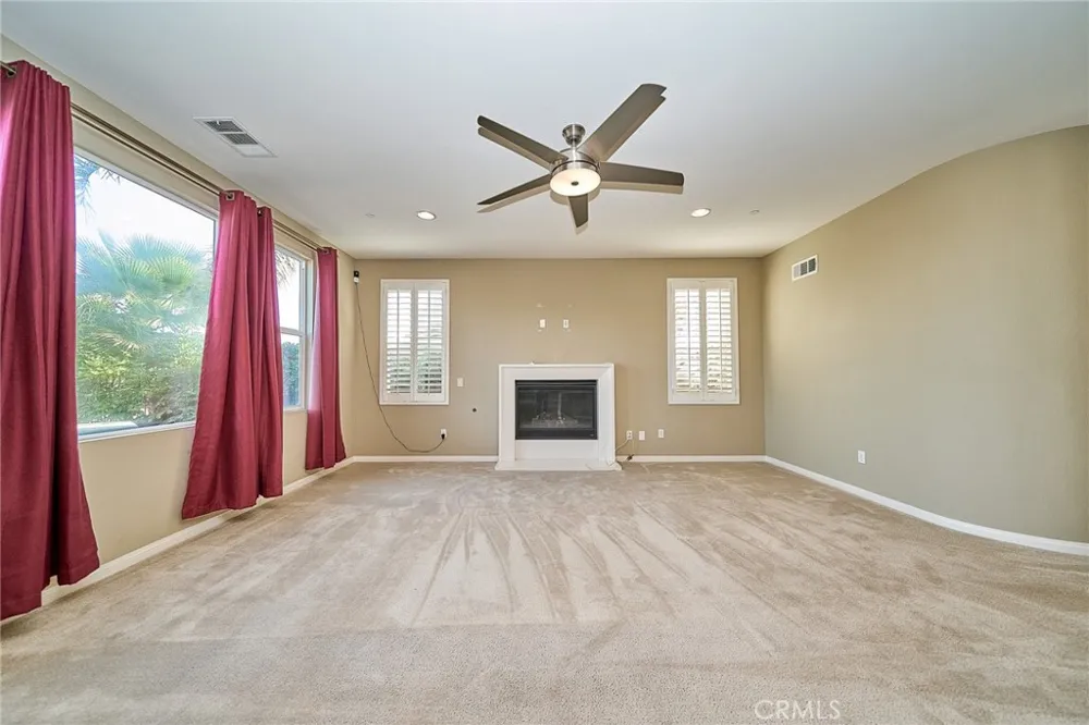 1324 Macneil Drive Azusa, CA 91702