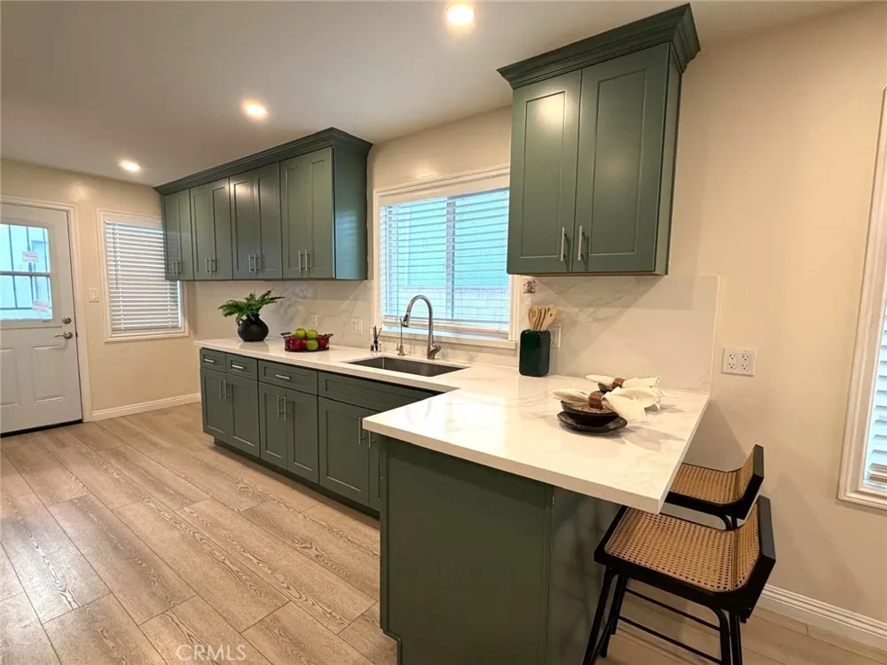 939 Montecito Drive San Gabriel, CA 91776