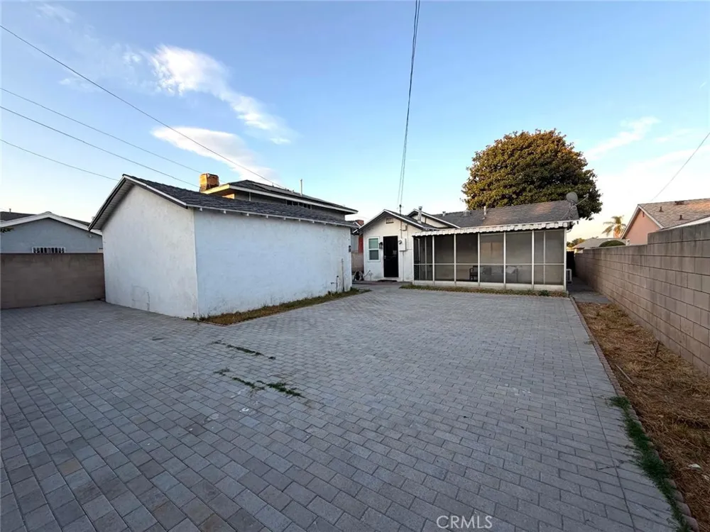939 Montecito Drive San Gabriel, CA 91776