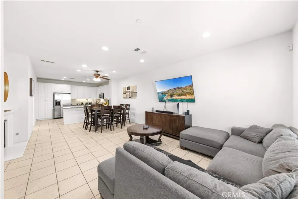 12533 Cipriano Eastvale, CA 91752