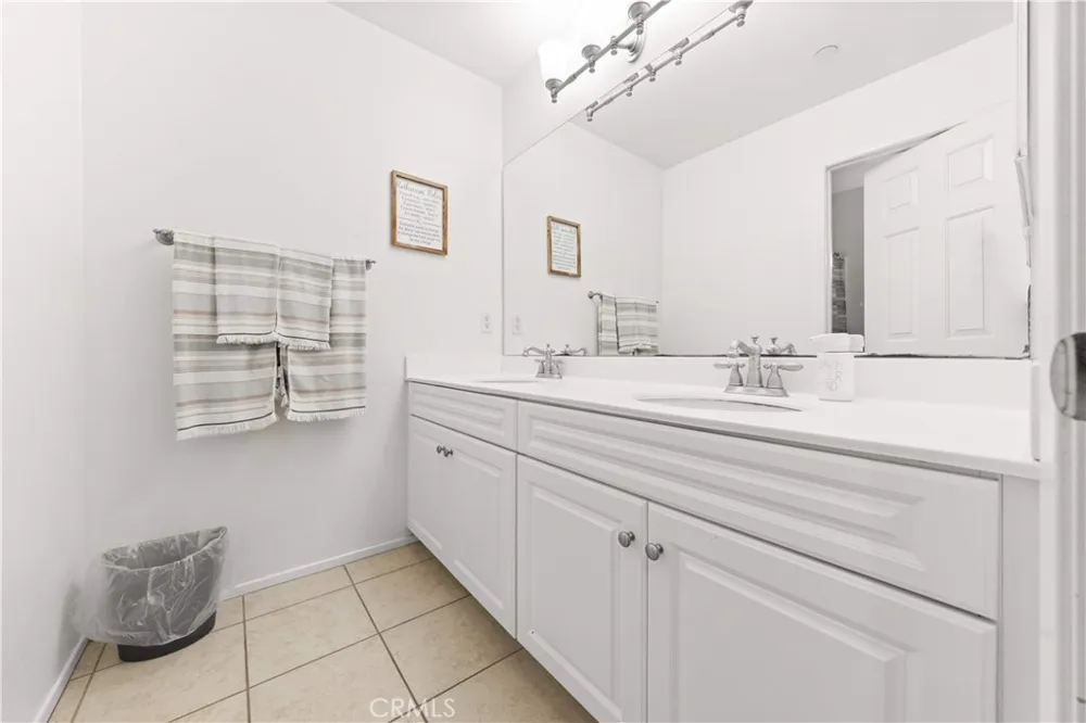 12533 Cipriano Eastvale, CA 91752