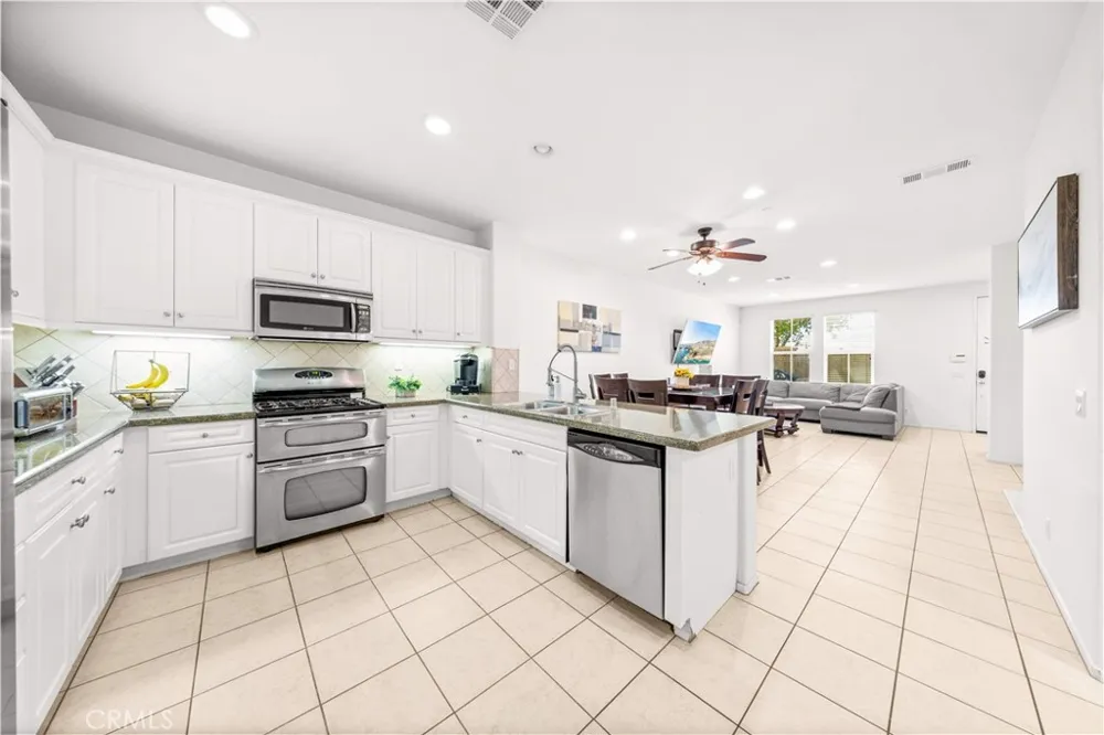 12533 Cipriano Eastvale, CA 91752