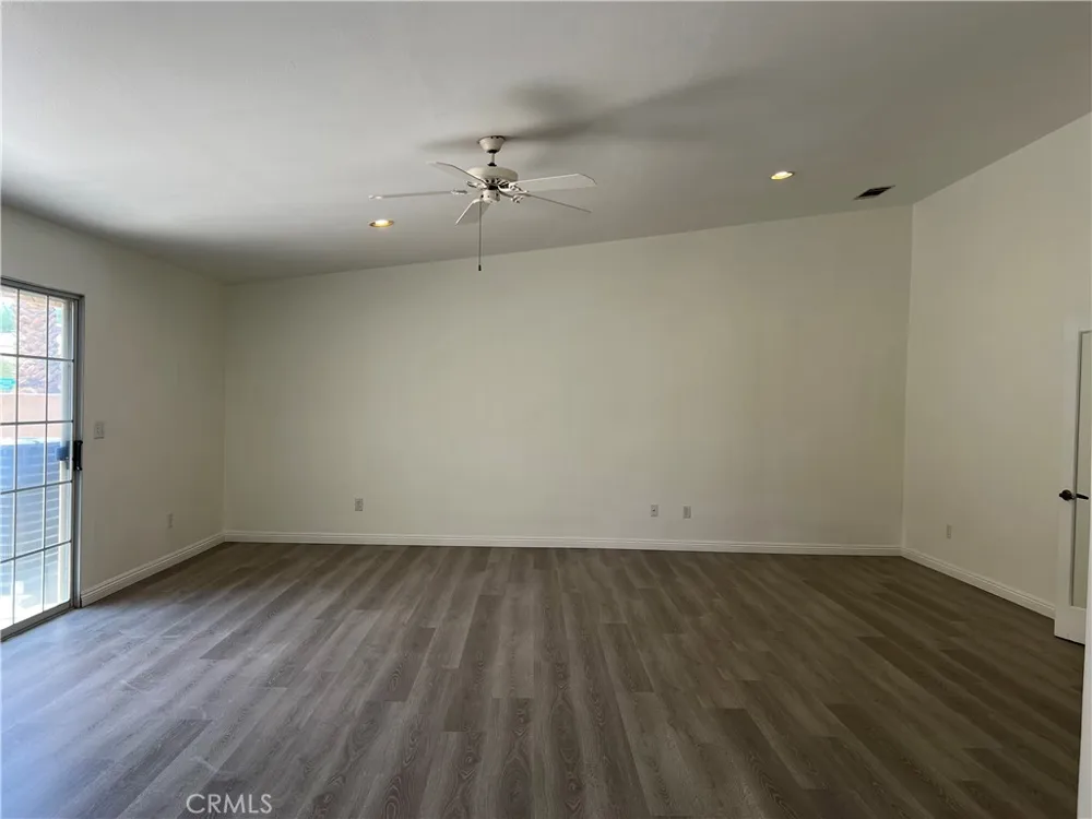 9661 Siwanoy Drive Desert Hot Springs, CA 92240