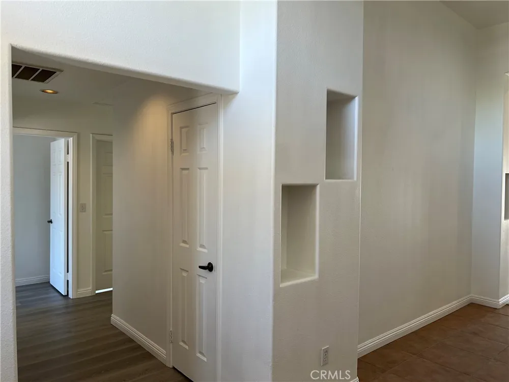 9661 Siwanoy Drive Desert Hot Springs, CA 92240