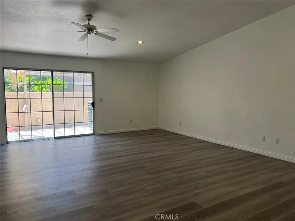 9661 Siwanoy Drive Desert Hot Springs, CA 92240