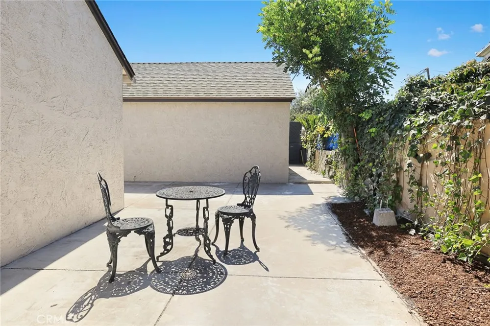 633 W Gleason Street Monterey Park, CA 91754