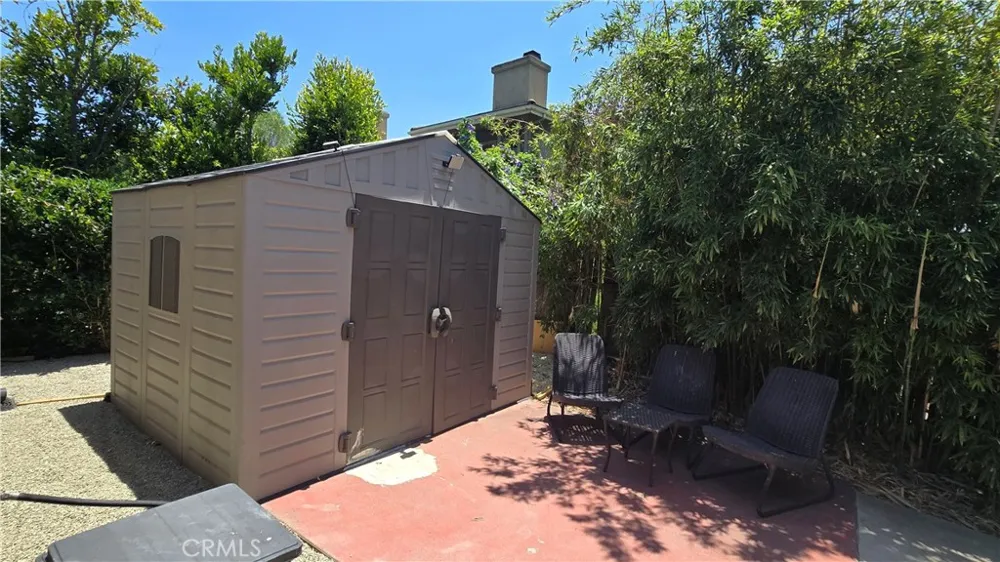 1018 La Presa Drive Pasadena, CA 91107