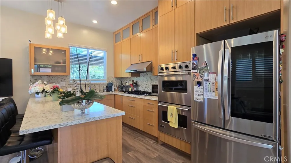 1018 La Presa Drive Pasadena, CA 91107