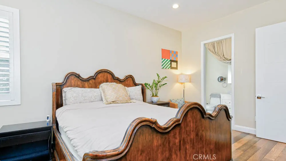 1018 La Presa Drive Pasadena, CA 91107