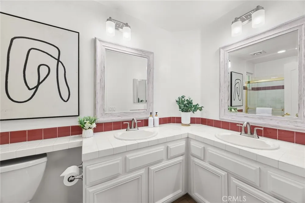 2302 Ridgeview Avenue Rowland Heights, CA 91748
