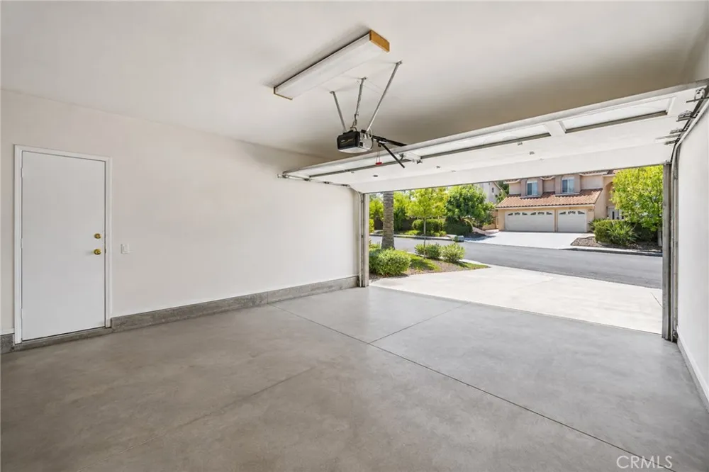 2302 Ridgeview Avenue Rowland Heights, CA 91748
