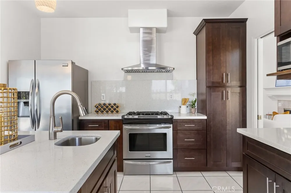 2302 Ridgeview Avenue Rowland Heights, CA 91748