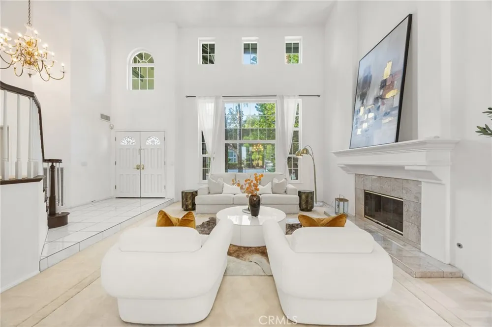 2302 Ridgeview Avenue Rowland Heights, CA 91748