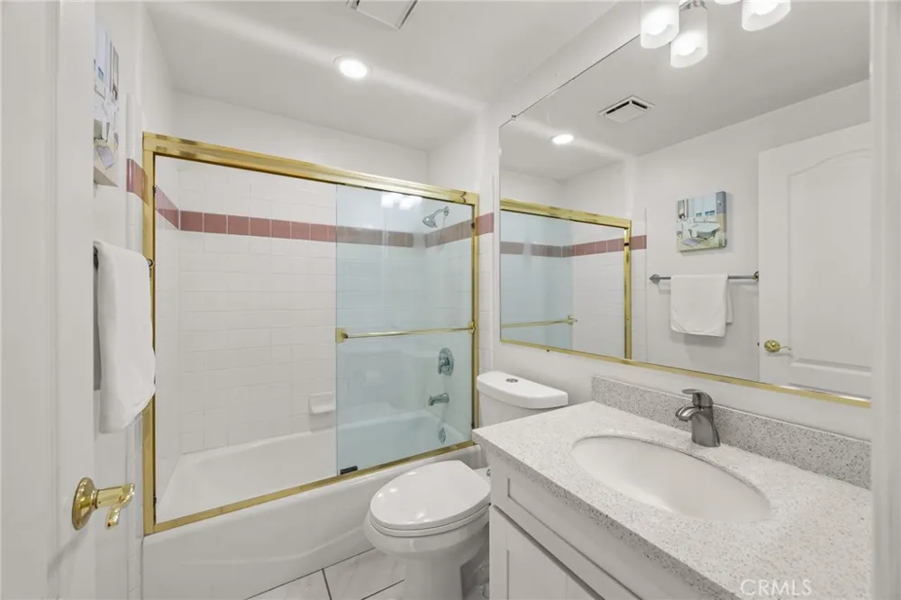 2302 Ridgeview Avenue Rowland Heights, CA 91748