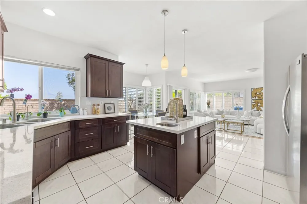 2302 Ridgeview Avenue Rowland Heights, CA 91748