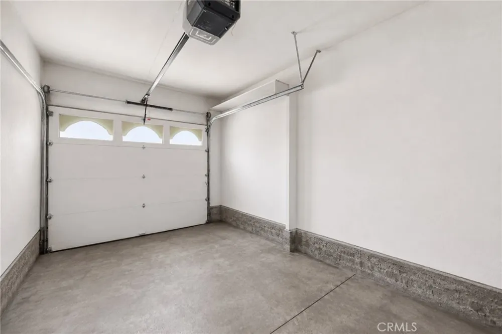 2302 Ridgeview Avenue Rowland Heights, CA 91748