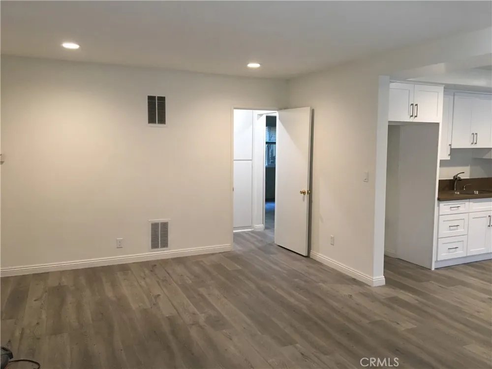 325 Howard #1 Glendale, CA 91206