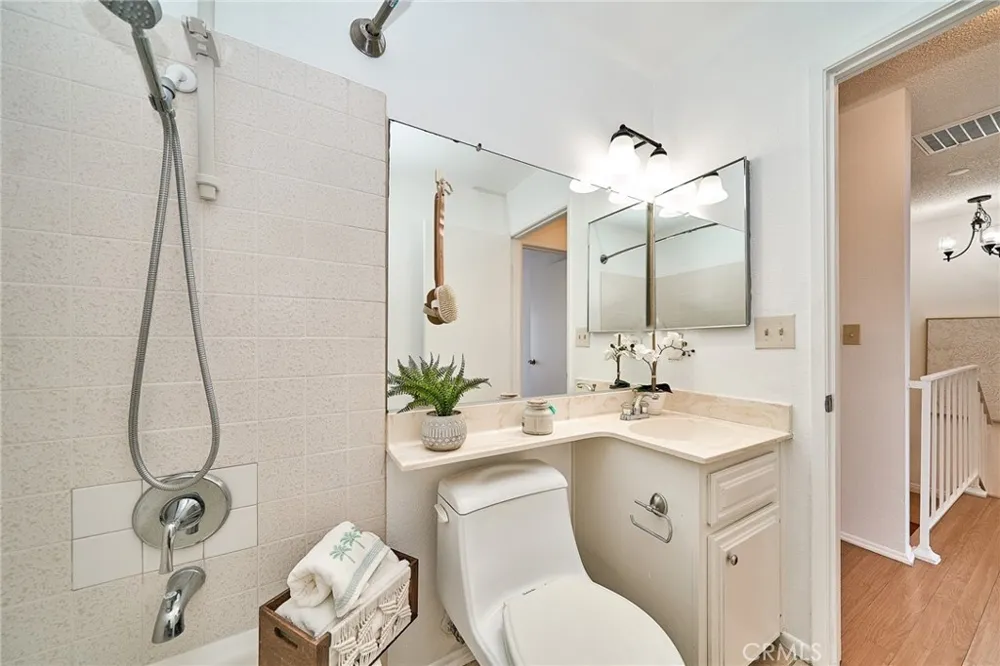 1417 S Marguerita Avenue #10 Alhambra, CA 91803