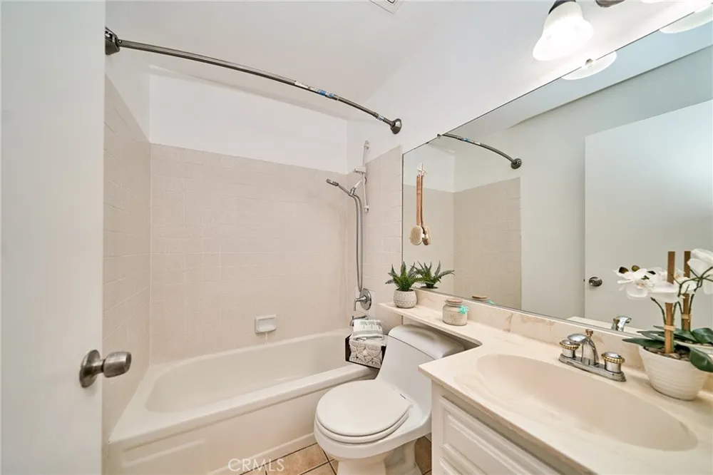 1417 S Marguerita Avenue #10 Alhambra, CA 91803