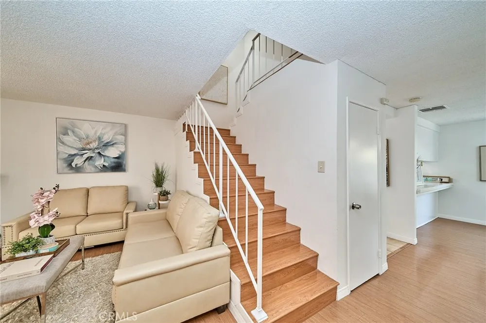 1417 S Marguerita Avenue #10 Alhambra, CA 91803