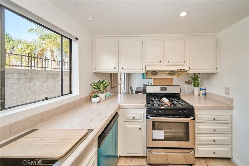1417 S Marguerita Avenue #10 Alhambra, CA 91803