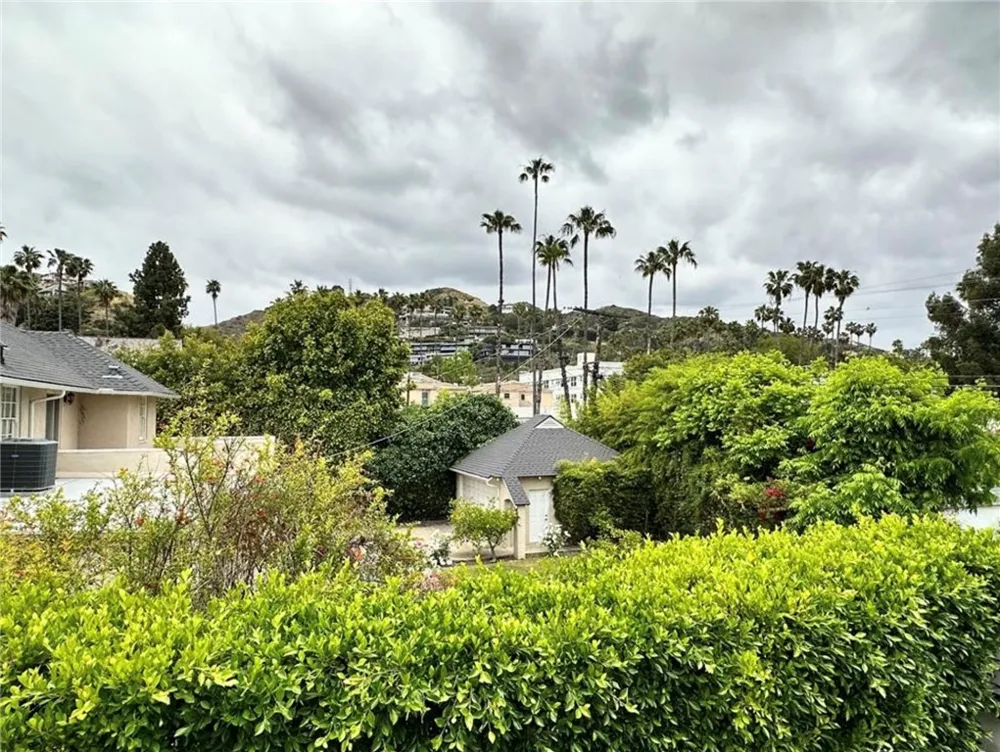 1616 Ogden Los Angeles, CA 90046