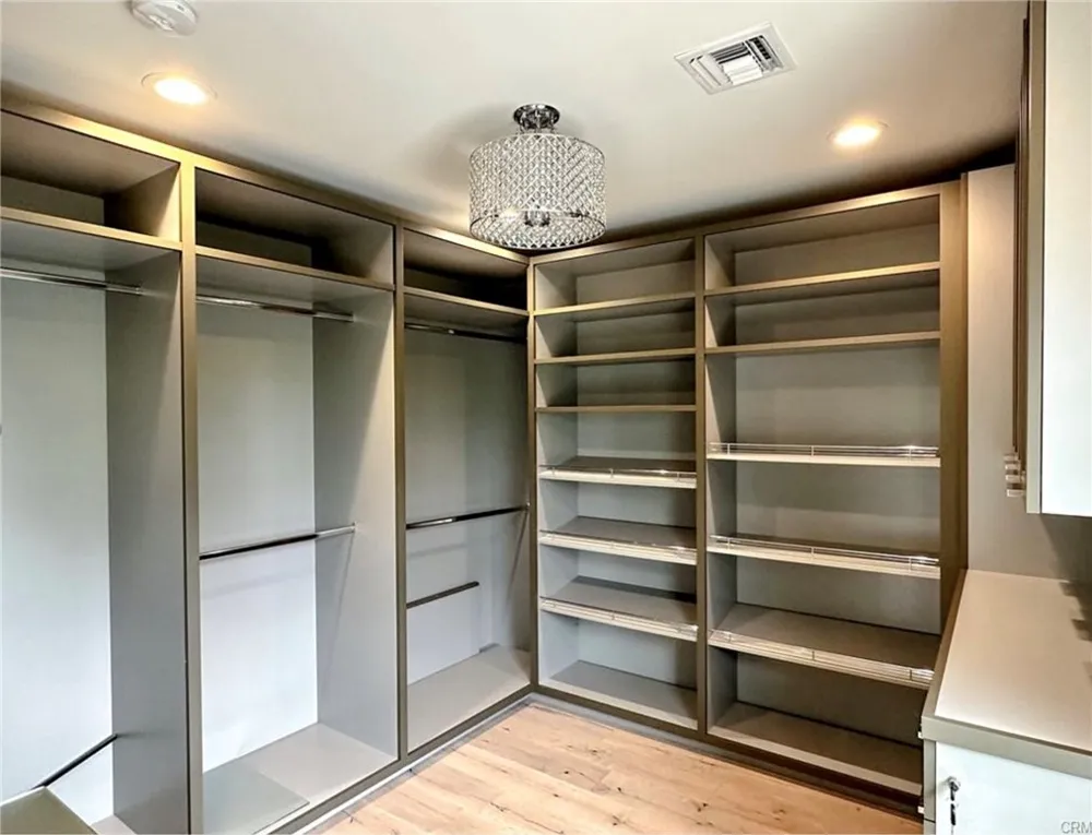 1616 Ogden Los Angeles, CA 90046